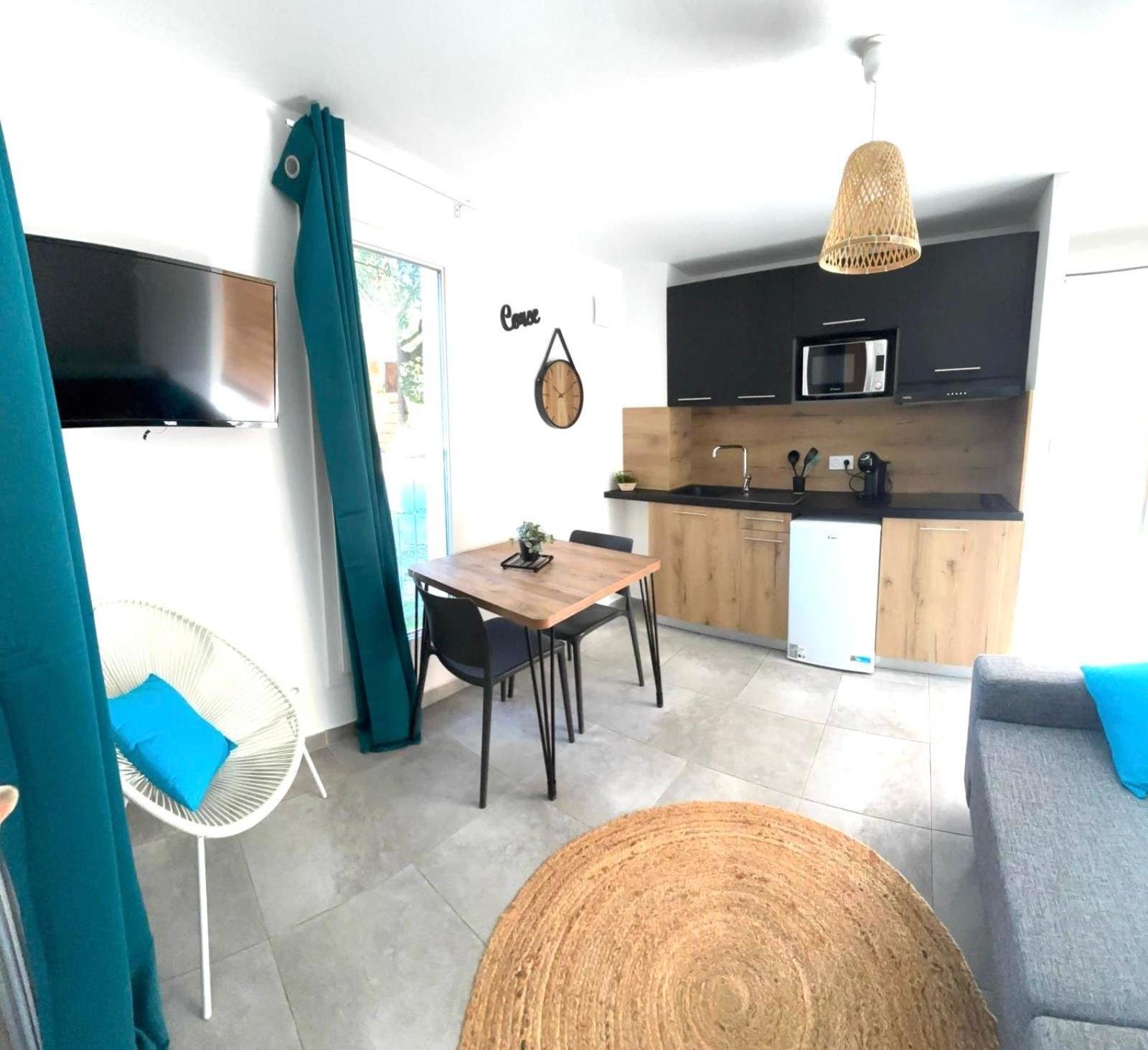 Residence Hoteliere Les Hameaux De Saint Cyprien 25 M2 ليسي المظهر الخارجي الصورة